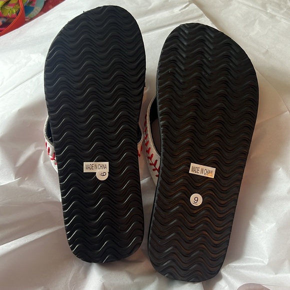 Womens’s baseball thong flip flop - Picture 3 of 4